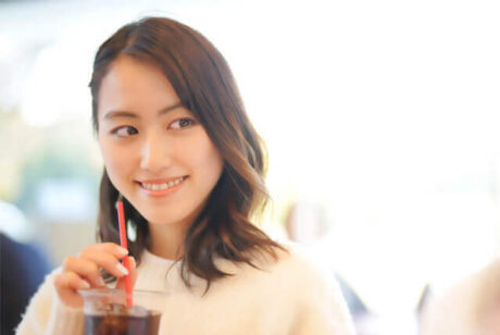 女性