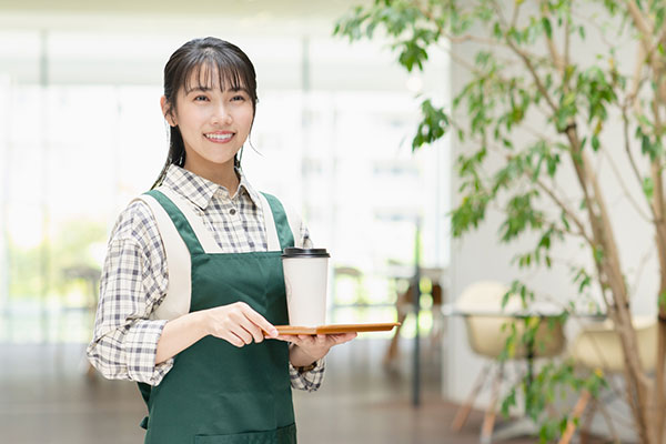 接客業の女性